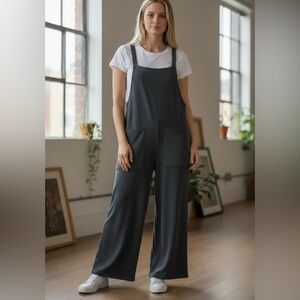 Cupshe pull on Jumpsuit